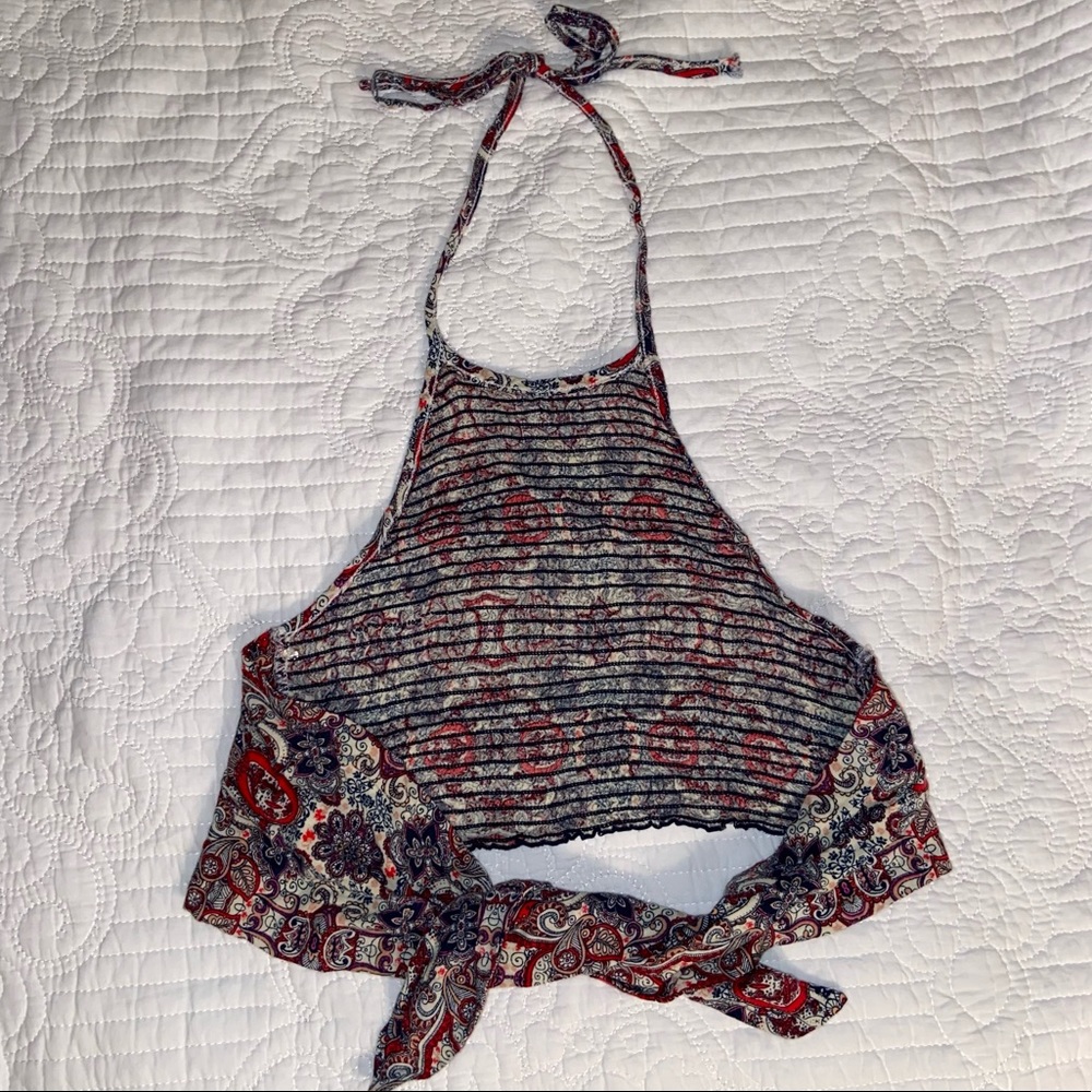 BOGO‼️Size M Rue21 Knit Halter Top - Picture 2 of 9